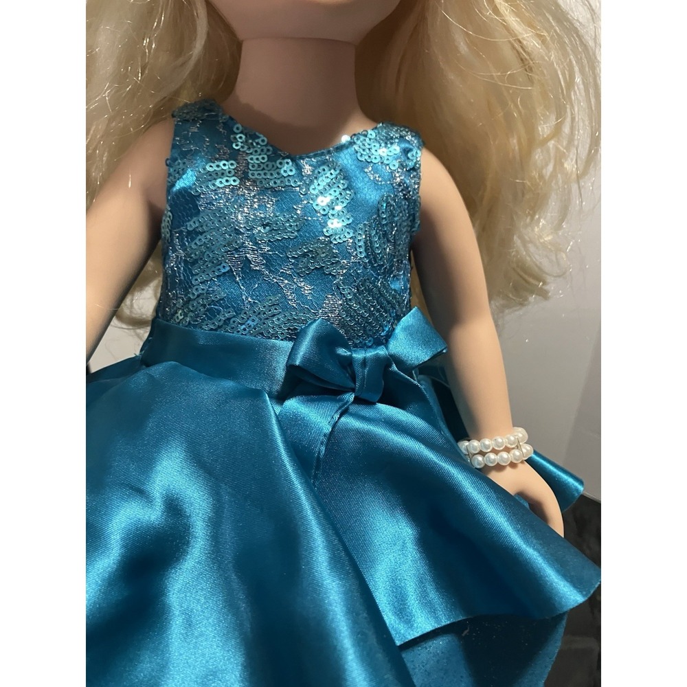 Toys R Us TRU Exclusive Journey Girls 18" Doll Meredith in Australia Blonde Hair - Picture 9 of 9